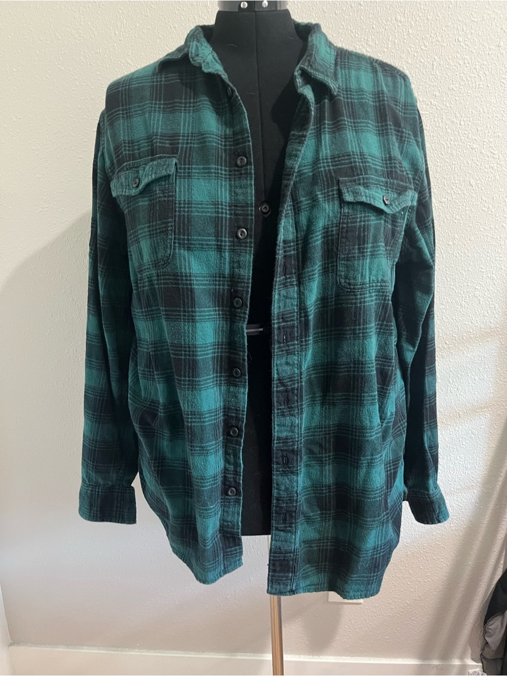 Flannel bundle - Picture 2 of 6
